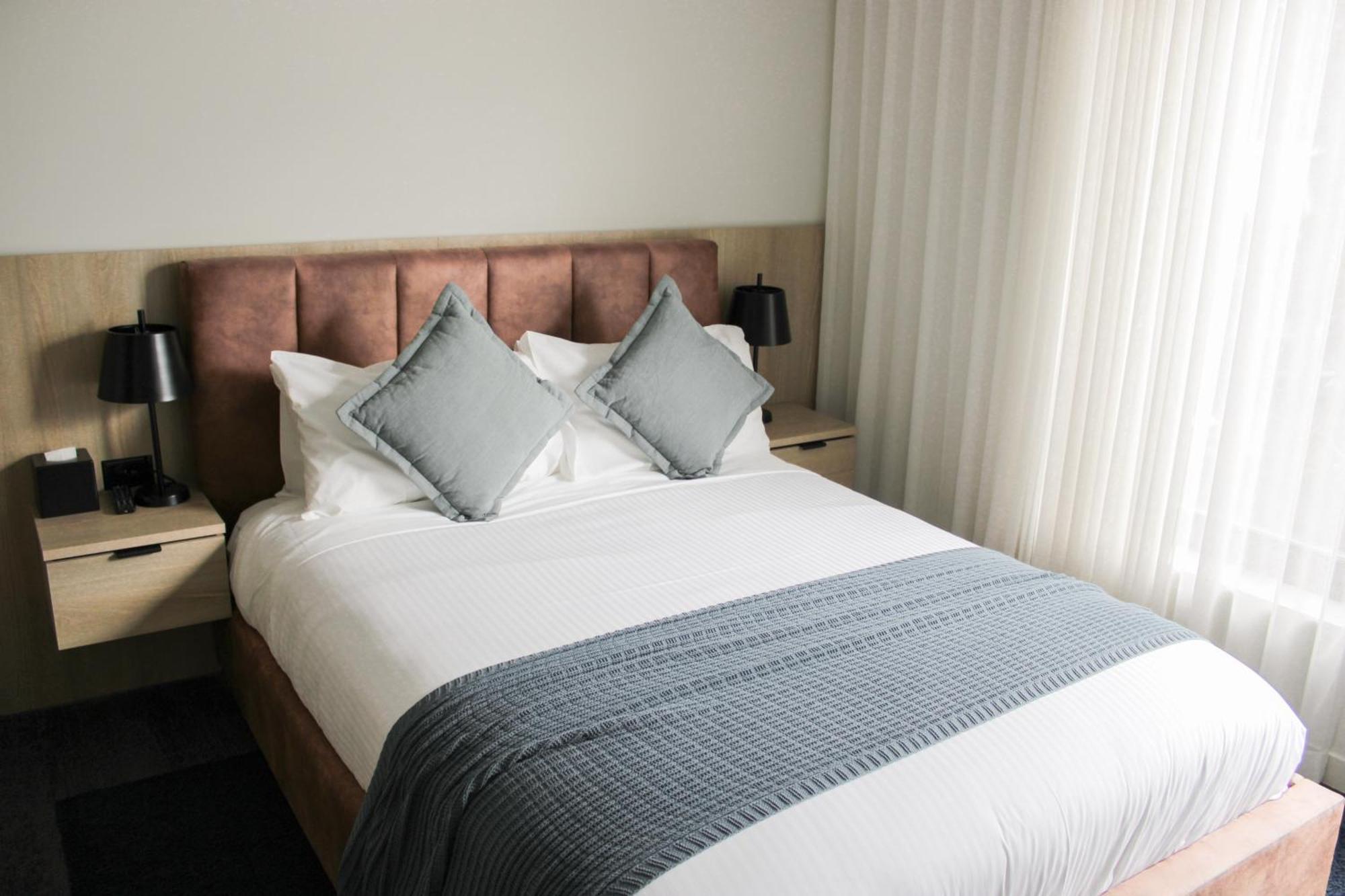 Hotel Pasadena Sydney à Church Point Extérieur photo